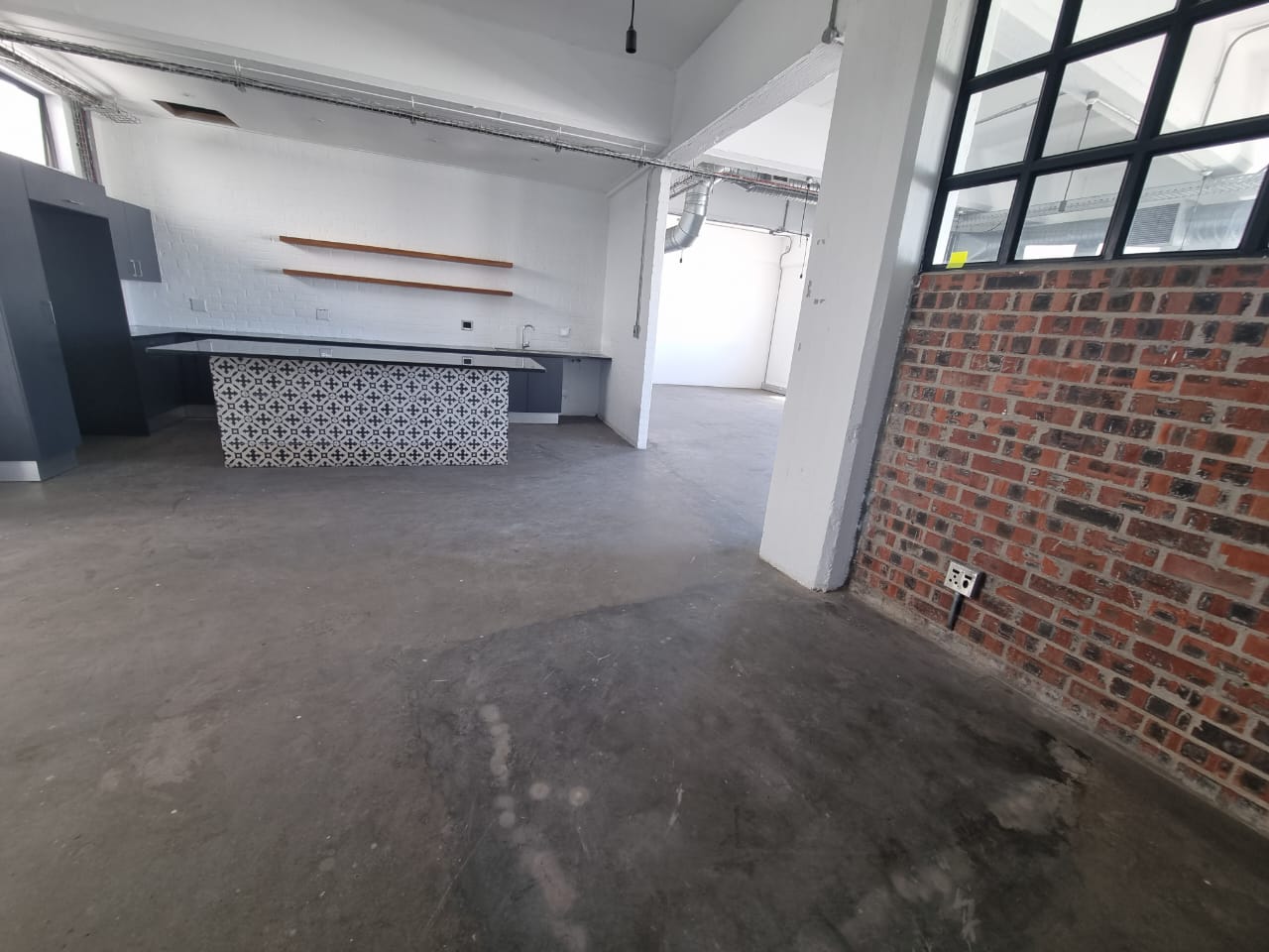 To Let commercial Property for Rent in Salt River Western Cape